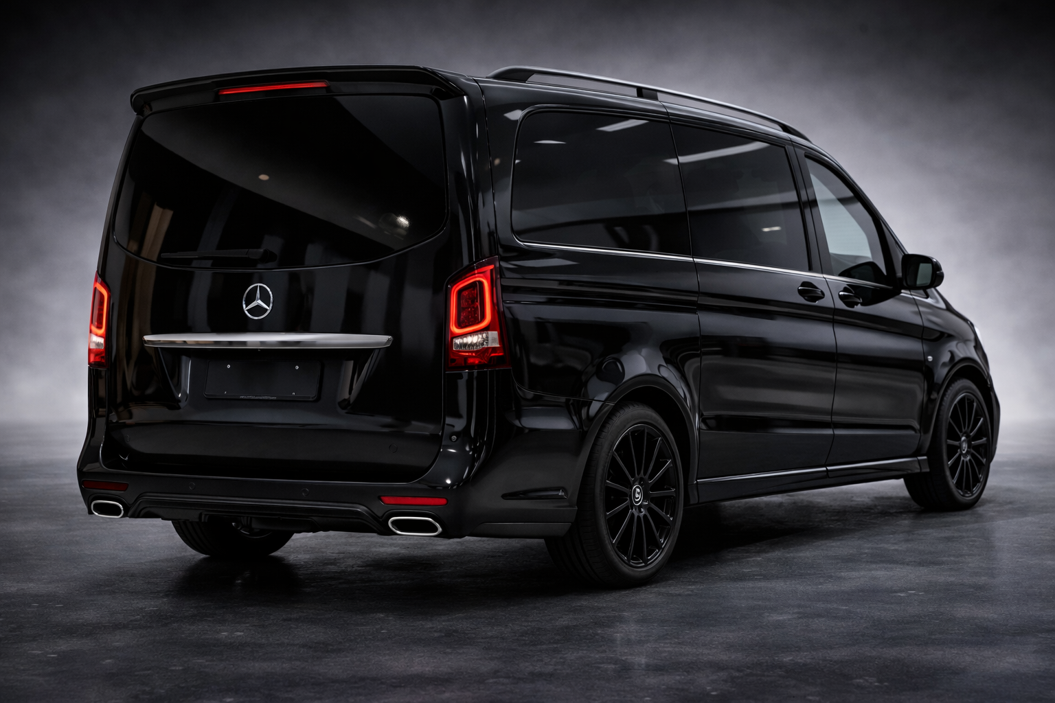 Mercedes V Class - View 2